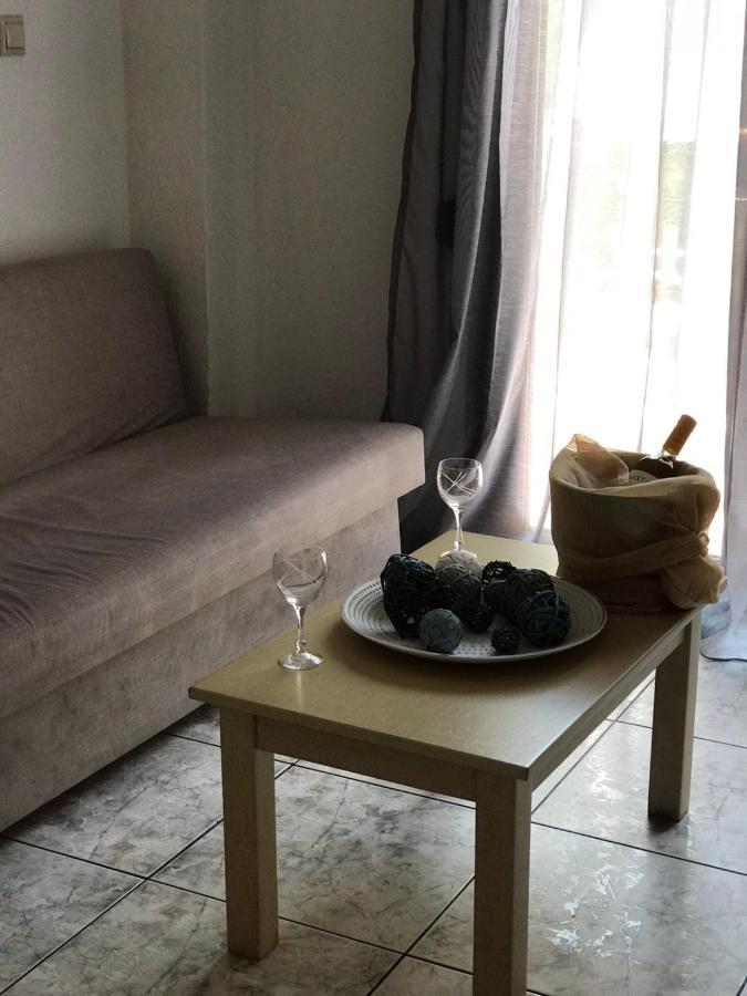 Kostas Apartment Ierissos Extérieur photo